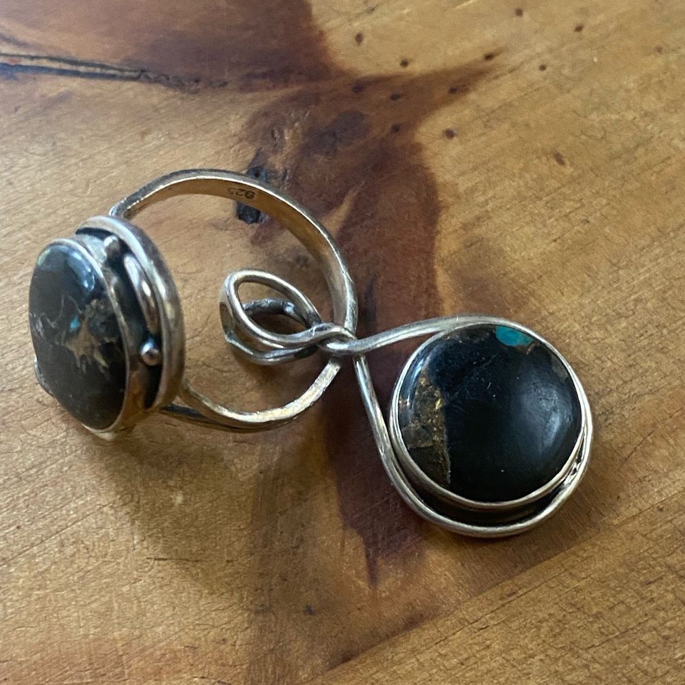 Ring & Pendant Matching Set - Picture 4 of 7